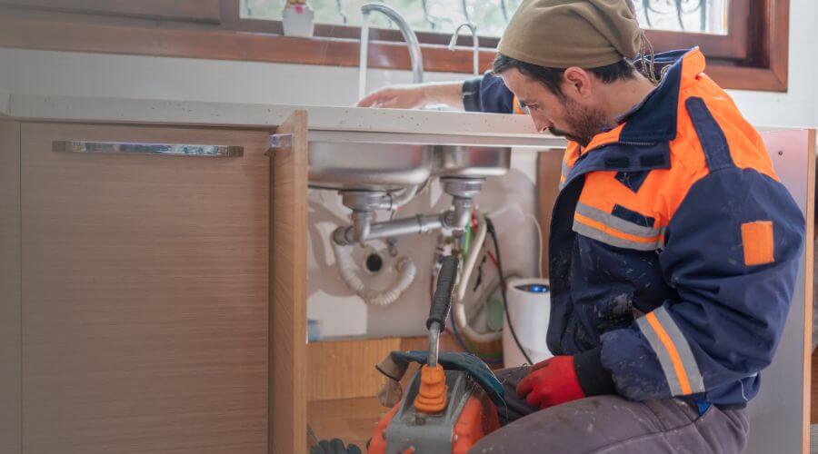 Professional expert plumbing services in Farnhamville, IA